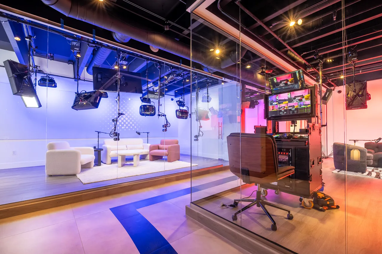 Lec Studios, photo 6