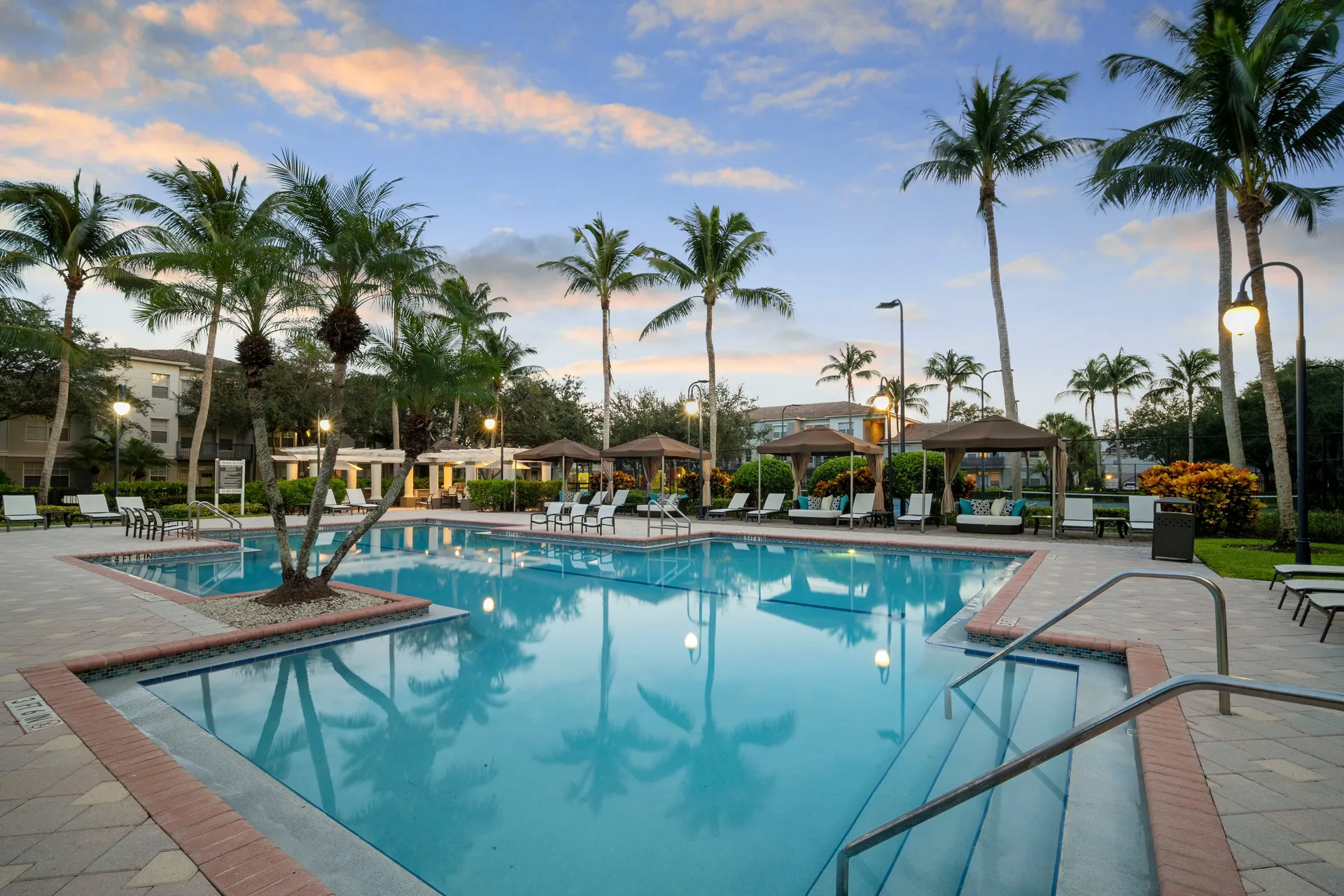 Miramar, FL, photo 3