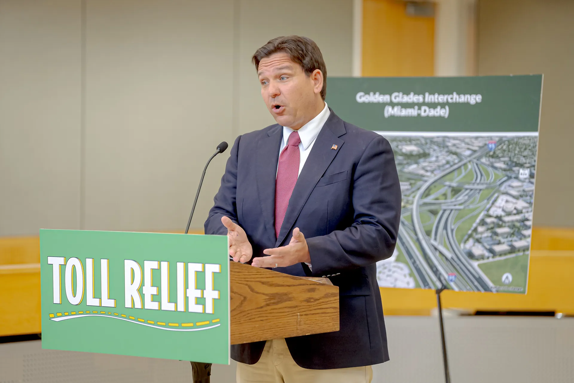 Gov. DeSantis – Toll Relief News Conference, photo 2