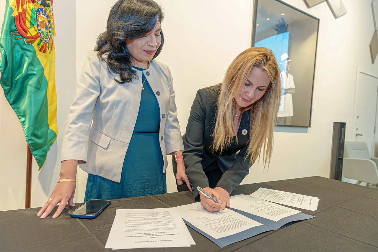Miami Women's Chamber of Commerce – Launch Event, photo 20