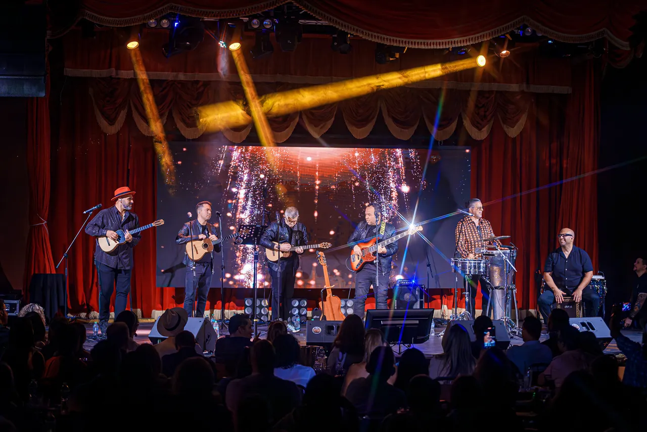 C4Trio & Luis Enrique – Concert, photo 8